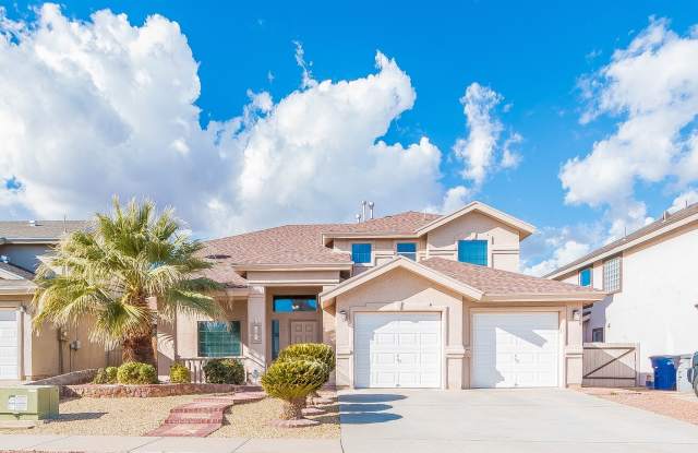 Gorgeous 4 bedroom 2.5 bath home in NorthEast El Paso!! photos photos