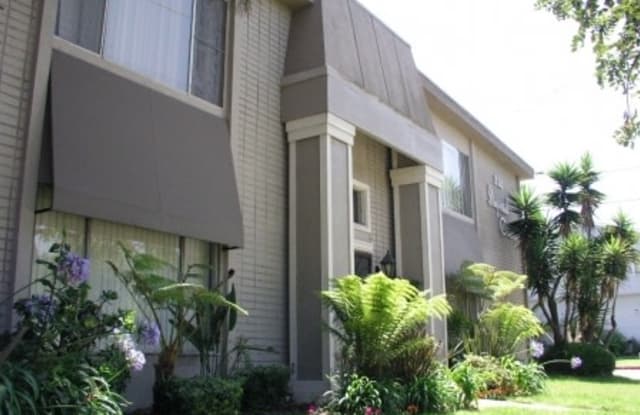 324 West Imperial Avenue photos photos