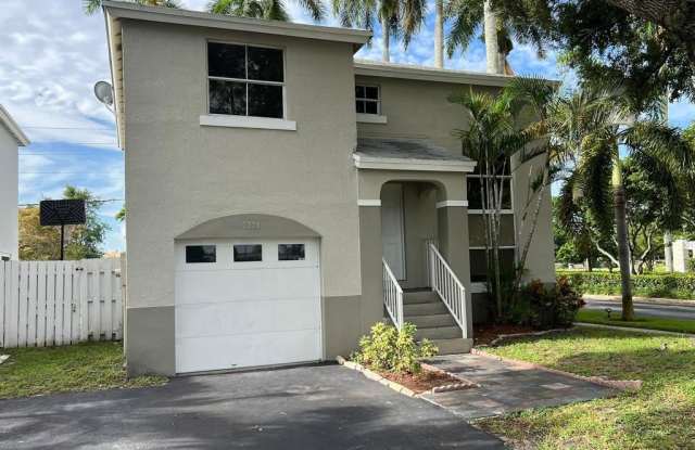 7220 SW 44th Ct photos photos