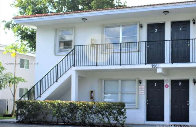 7901 NW 44th Ct - 7901 Northwest 44th Court, Coral Springs, FL 33065