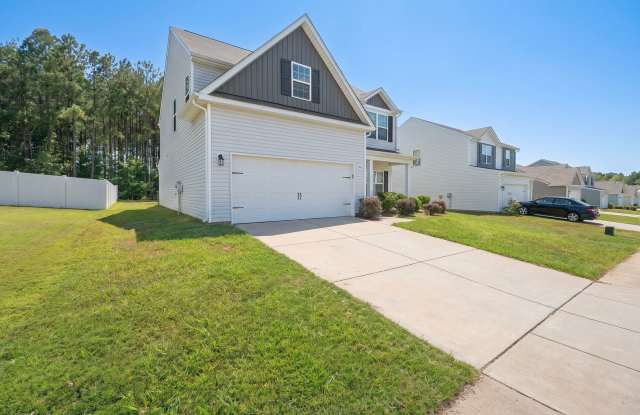 Located at The Reserve at Canyon Hills, Close to uptown Charlotte & Close to HW 485 (back fence will be installed) Gallery 4