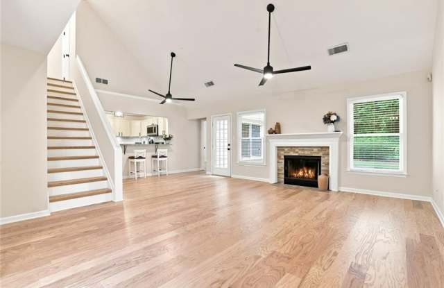 5527 Bridge Pointe Drive Gallery 4