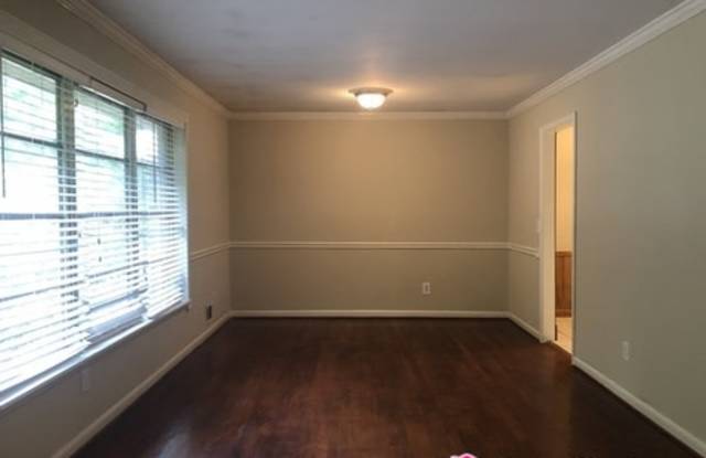 2854 Chicopee Drive Gallery 3