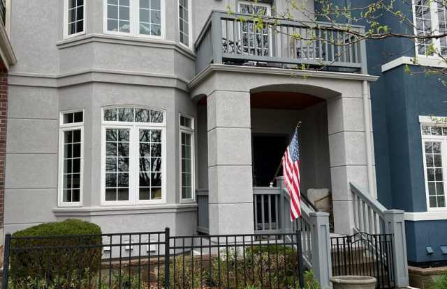 BEAUTIFUL 3 Bed 3.5 Bath Townhome in Dakota Ridge Village in North Boulder photos photos