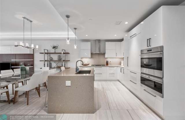 261 Shore Court Gallery 3