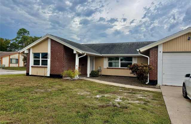 4015 CASHMERE Drive Gallery 1