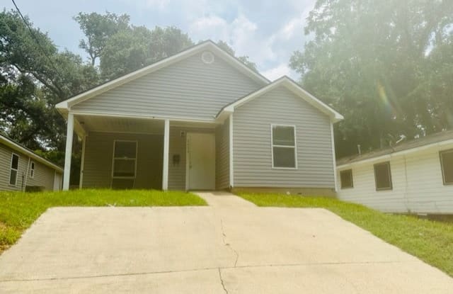 2273 Carolina Street photos photos