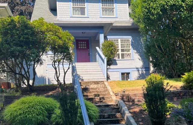 1625 3rd Ave. W. - 1625 3rd Avenue West, Seattle, WA 98119