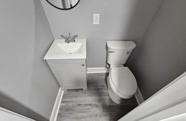 3 Bedroom 2.5 bathroom located in Pigtown Gallery 3
