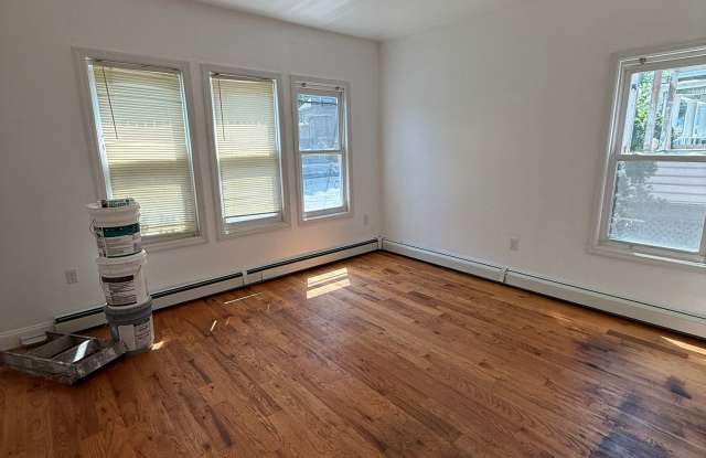 35 William St photos photos