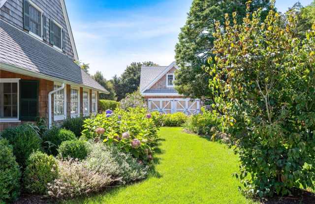 11 Beach Lane photos photos