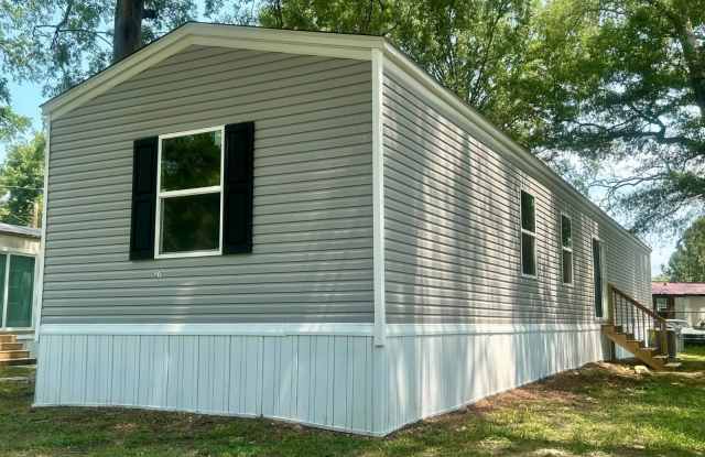 27 White Oak Village Gallery 2