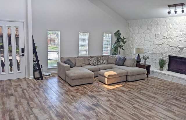 2917 Magnolia Court - 2917 Magnolia Court, Bedford, TX 76021