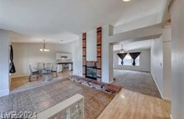2827 Marathon Drive Gallery 2