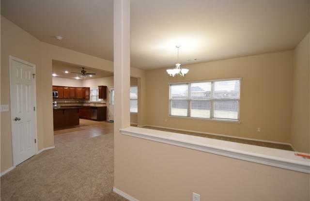 2914 N 14Th Court Gallery 4