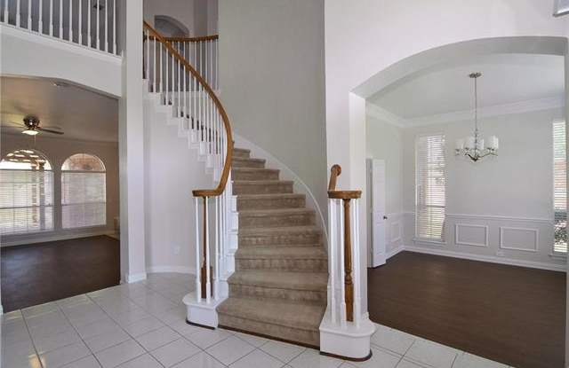 2909 Copper Ridge Drive Gallery 2