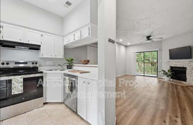 1013 Chestnut St photos photos
