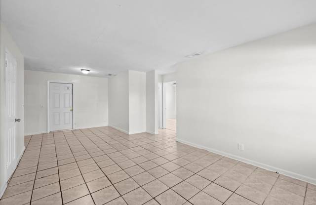 4 Bed 2.5 Bath Single Family Home for Rent Gallery 4