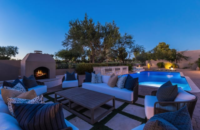 8326 E LA SENDA Drive - 8326 East La Senda Drive, Scottsdale, AZ 85255