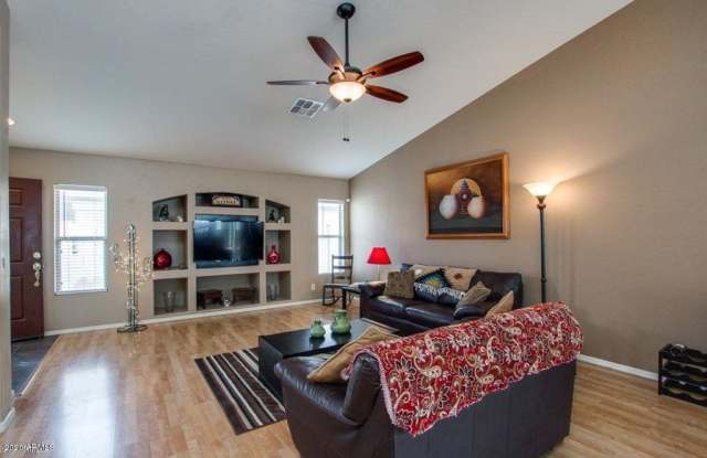 45043 W PARAISO Lane Gallery 4