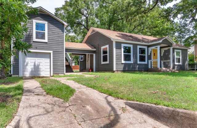 417 W Sears Street Gallery 4