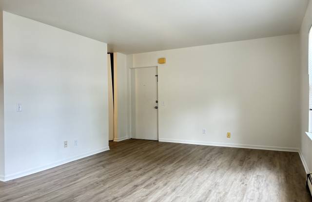 4410 Dwight Dr Gallery 4
