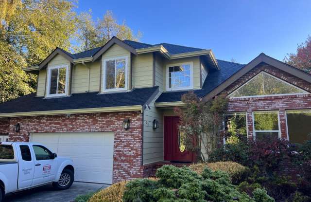 Mckinleyville House Tier 1 - 30 East Ridge Lane, McKinleyville, CA 95519