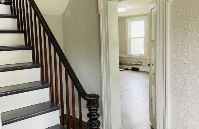 1529 Clauverwie Road Gallery 4