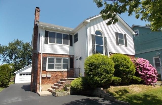 44 South St - 44 South Street, Madison, NJ 07940