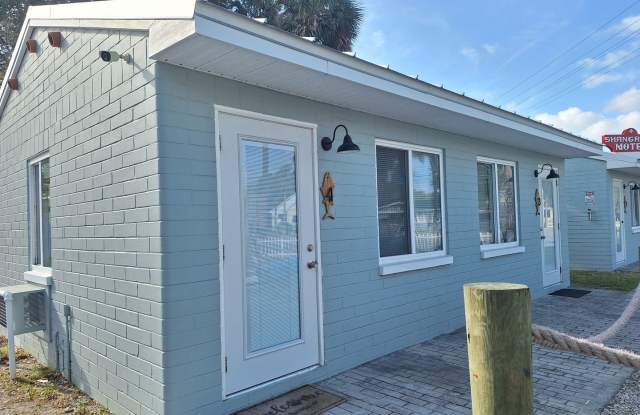 NSB FURNISHED EFFICIENCY UNIT-ALL UTILITIES INCLUDED INCLUDING WI-FI! - 805 North Dixie Freeway, New Smyrna Beach, FL 32168