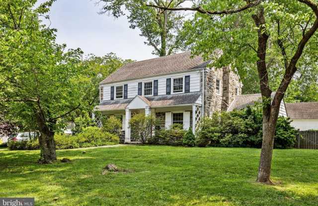 1004 CLOVER HILL ROAD photos photos