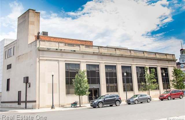 13650 MICHIGAN Avenue Gallery 3