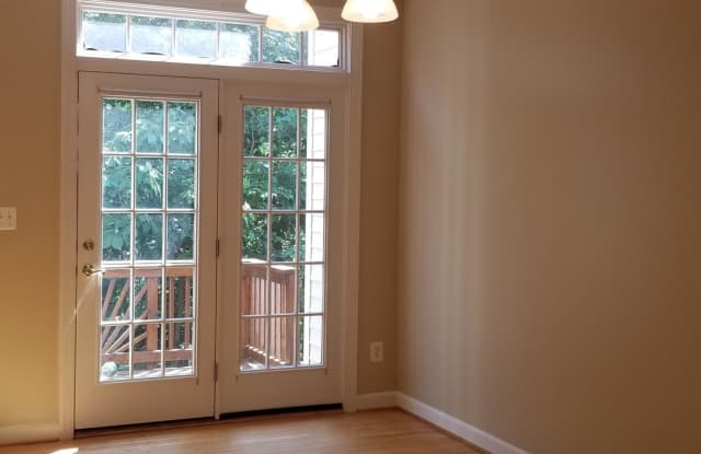 6627 DEBRA LU WAY Gallery 4