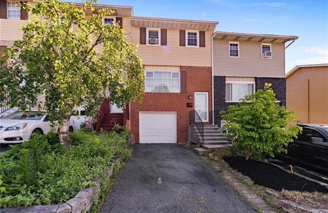 216 8th Avenue - 216 8th Avenue, Bethlehem, PA 18018