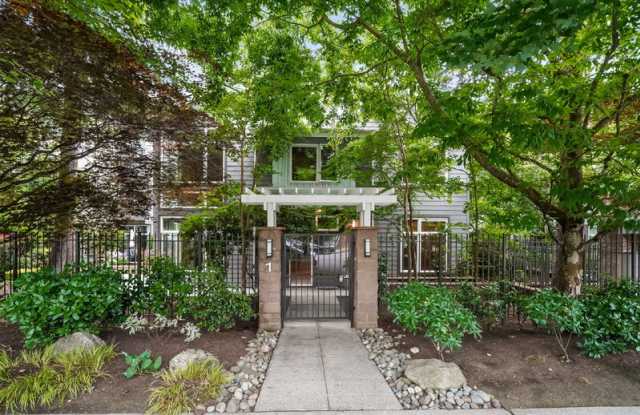 521 7th Avenue photos photos