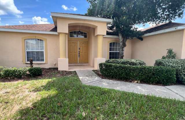 Now Available: 4BR/2BA Modern Home Gallery 3