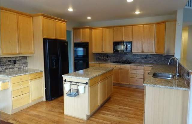 8689 Fawnwood Drive Gallery 2