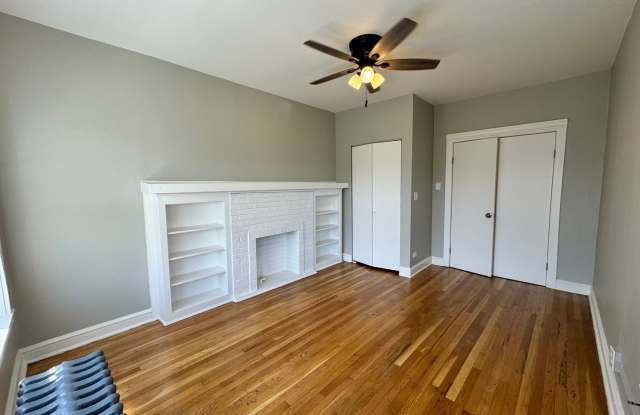 4908 N St Louis Ave photos photos