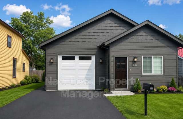 329 3rd Avenue West - 329 3rd Avenue West, Kalispell, MT 59901