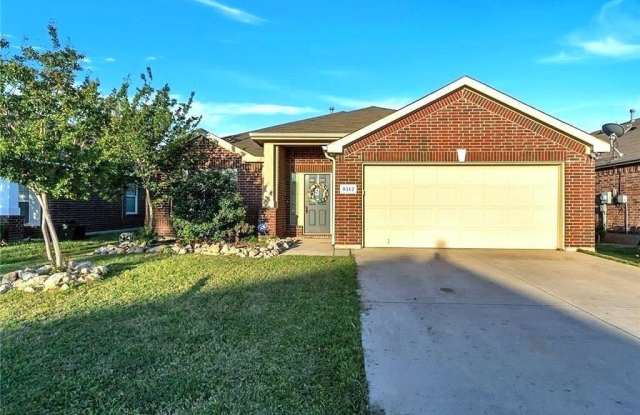 8512 Minturn Drive - 8512 Minturn Drive, Fort Worth, TX 76131
