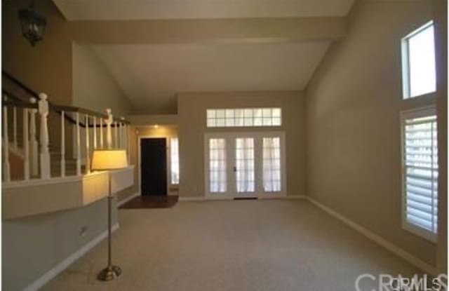 2 Portola Court Gallery 4