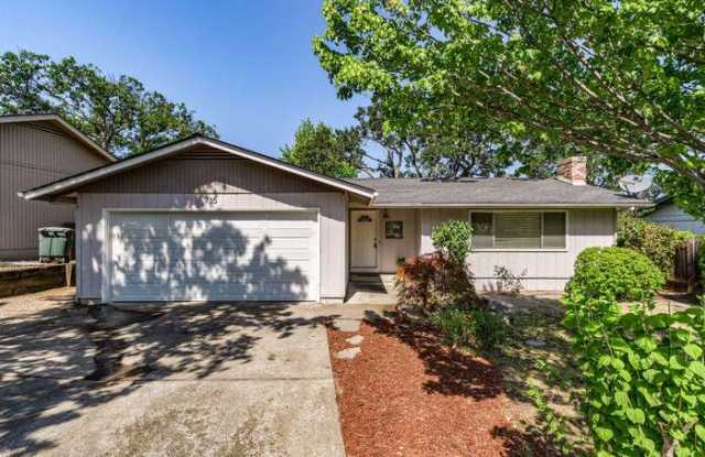 735 Oak Knoll Dr photos photos 735 Oak Knoll Dr photos photos