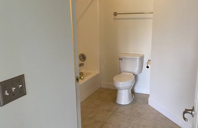 2223 Suncrest Village photos photos