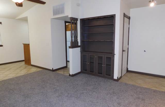 4813 Woodview drive Gallery 4