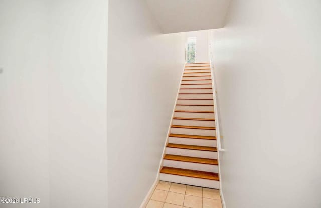 828 Paris Avenue Gallery 4