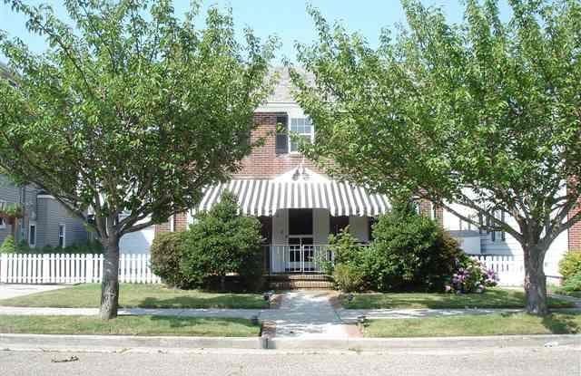 16 N Quincy Ave - 16 North Quincy Avenue, Margate City, NJ 08402 16 N Quincy Ave - 16 North Quincy Avenue, Margate City, NJ 08402