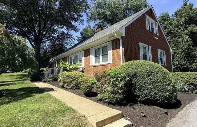11308 CEDAR Lane Gallery 1