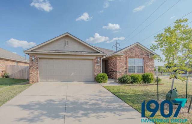 826 Barbaroot Drive - 826 Barbaroot Drive, Norman, OK 73069