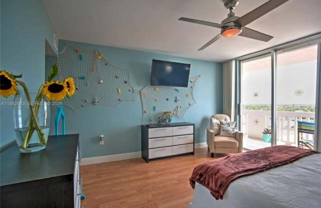 801 S Ocean Dr photos photos