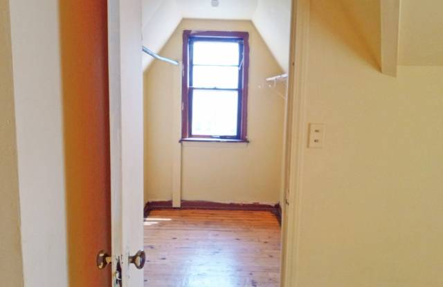 Convenient Showings — No Appointment Needed! photos photos